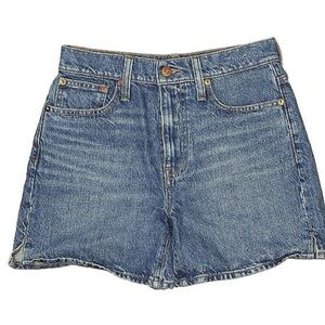 Madewell High Waisted Denim Shorts Size 23 Waist in Medium Blue Wash